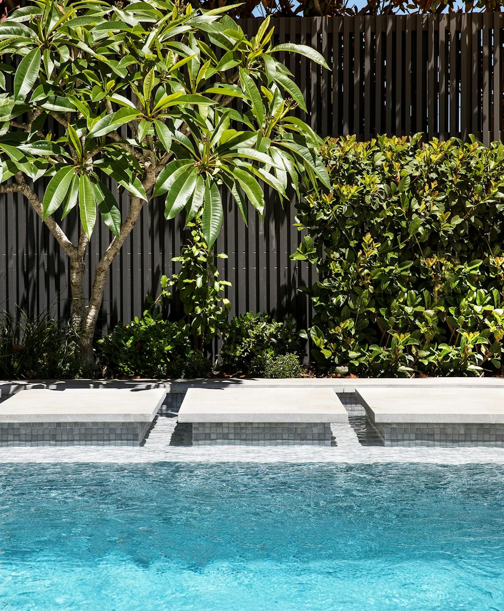 How To Choose The Right Pool Tiles