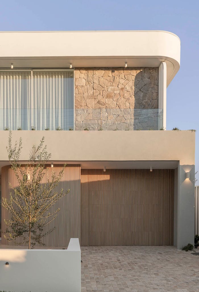 FLOOR COBBLESTONES MESH-COBBLES VARI-COBBLES GALLERY-IMAGES Vari-Gallery-Image-700x1025