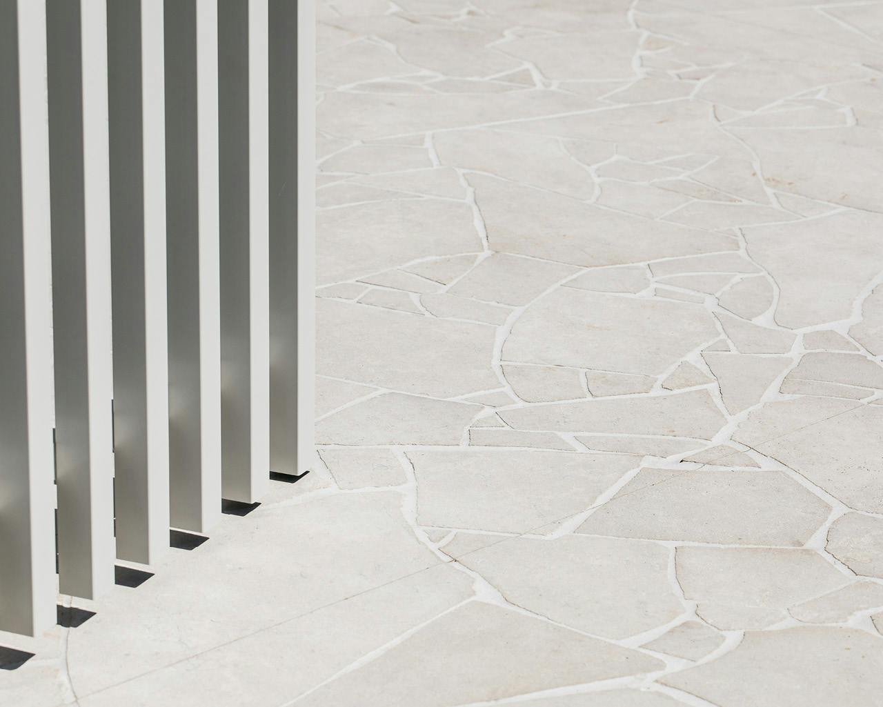 FLOOR CRAZY 20mm-CRAZY SOKERIA-CRAZY GALLERY-IMAGES Sokeria-Crazy-Gallery-NewLambton-1280x10259