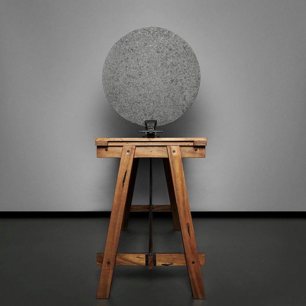 FLOOR STEPPING-STONES CIRCULAR Raven-Circular-Stepper-1025x1025