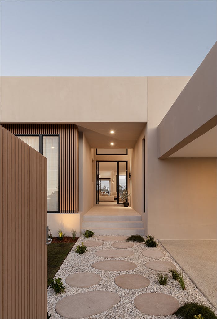 FLOOR STEPPING-STONES ORGANICS SOKERIA GALLERY-IMAGES sokeria-organics-gallery-images-700x1025