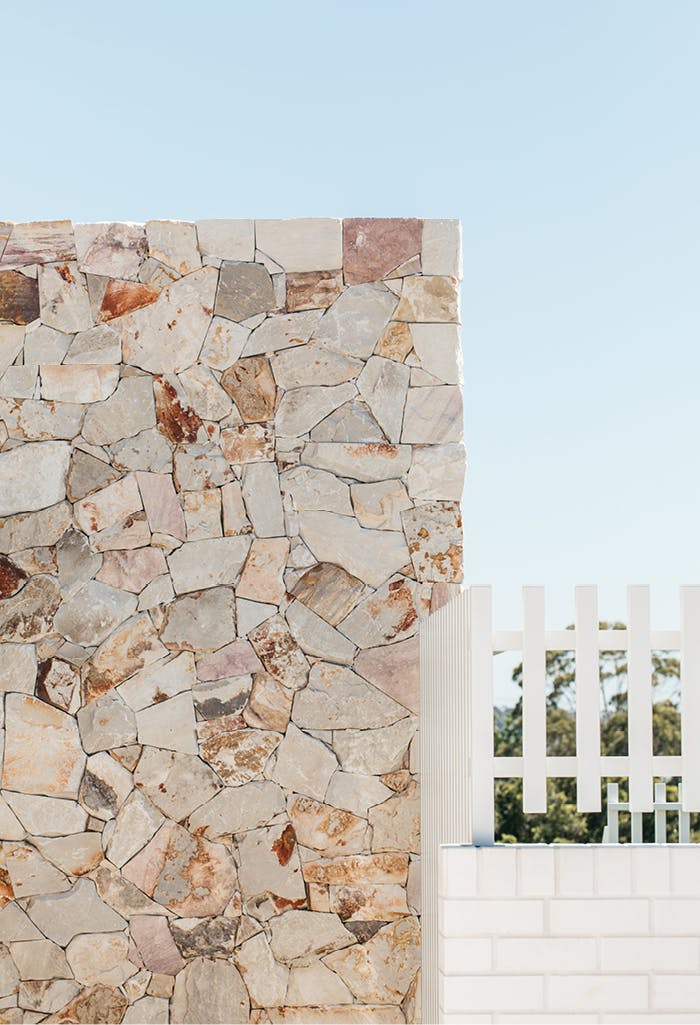 WALL ORGANIC BRIBIE GALLERY-IMAGES Bribie-Gallery-1025x700