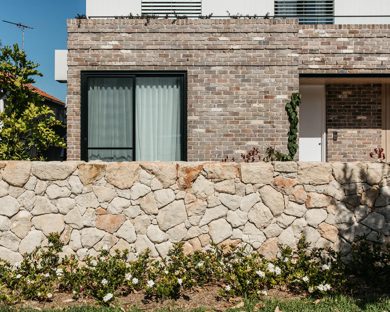 Terra Organic Stone Wall Cladding | Artisan Exterior