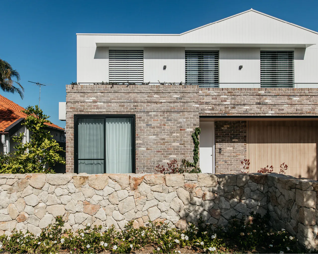 Terra Organic Stone Wall Cladding | Artisan Exterior