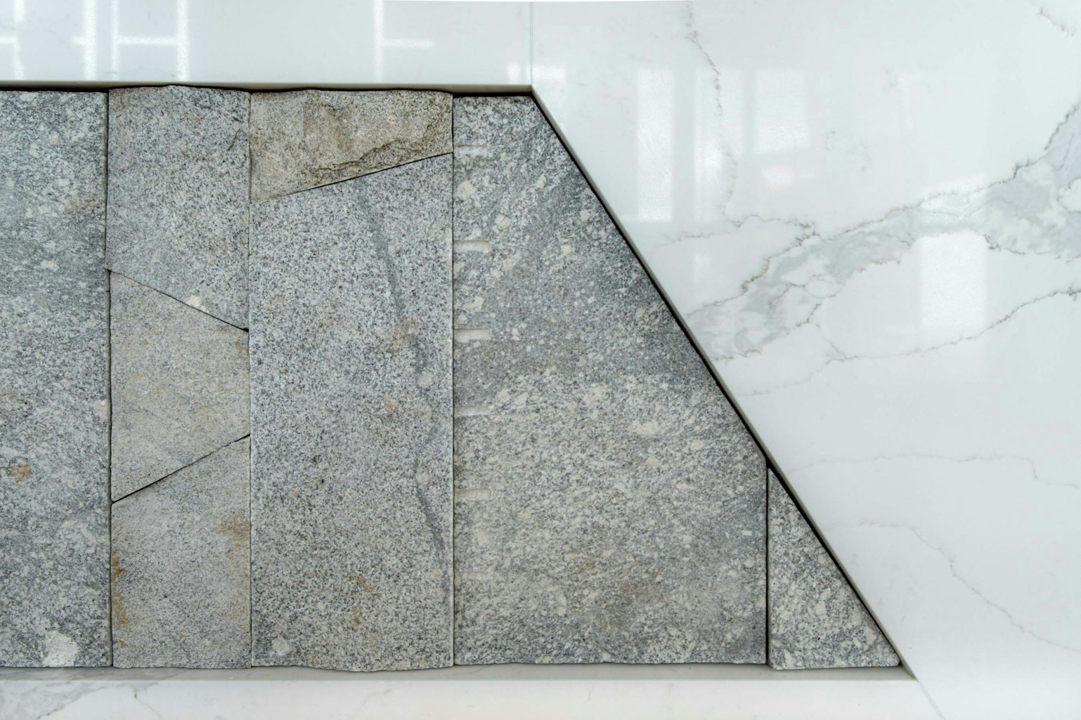 Wall-Cladding-and-Stacked-Stones Gallery priekestolen-01
