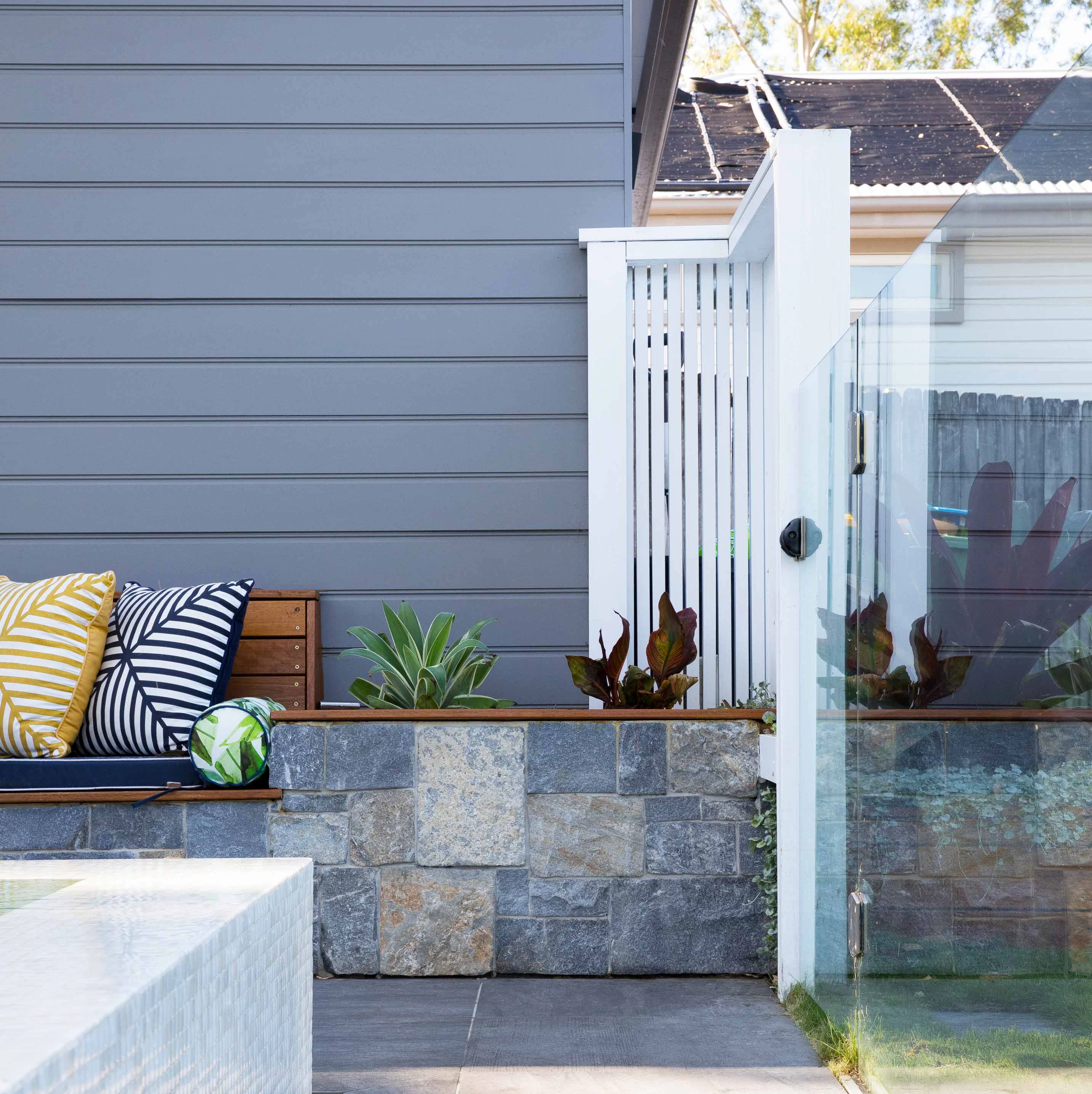 Artisan Exterior | Summit Modular Stone Wall Cladding